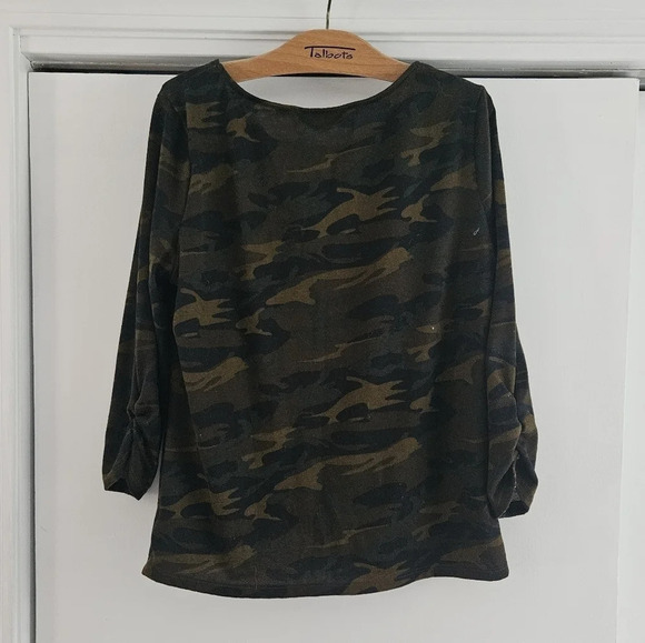 New York & Company Green Brown 3/4 Sleeve Camo Large Shirt - Picture 2 of 9